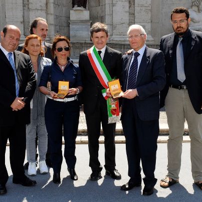 Cerimonia in Campidoglio per il Premio dedicato alla Memoria di Stefano Gay Tache z