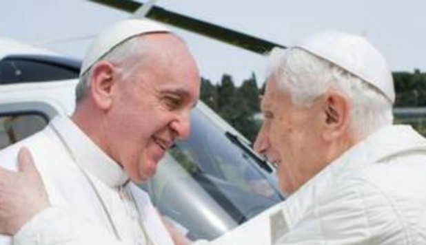 Tolto un papa...
