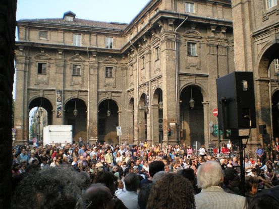 In diverse città italiane vanno in mostra il pregiudizio e l'odio per Israele