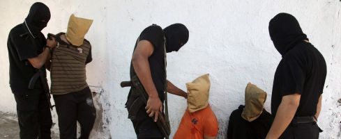 Amnesty International: omicidi e torture da parte di Hamas a Gaza nel conflitto dello scorso anno