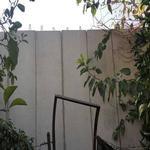 Un muro intorno a campi palestinesi che passerà sotto silenzio perché costruito in Libano